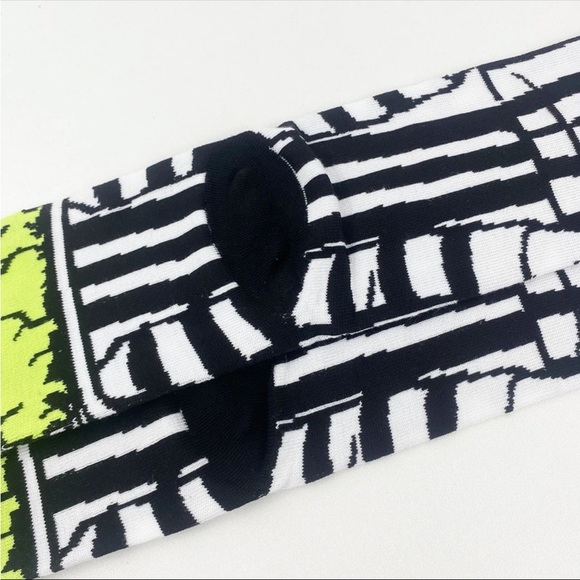 Beetlejuice Socks Men’s One Size 7-10 - Picture 5 of 5